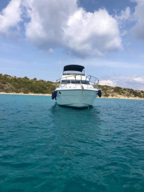 Lares Yachting